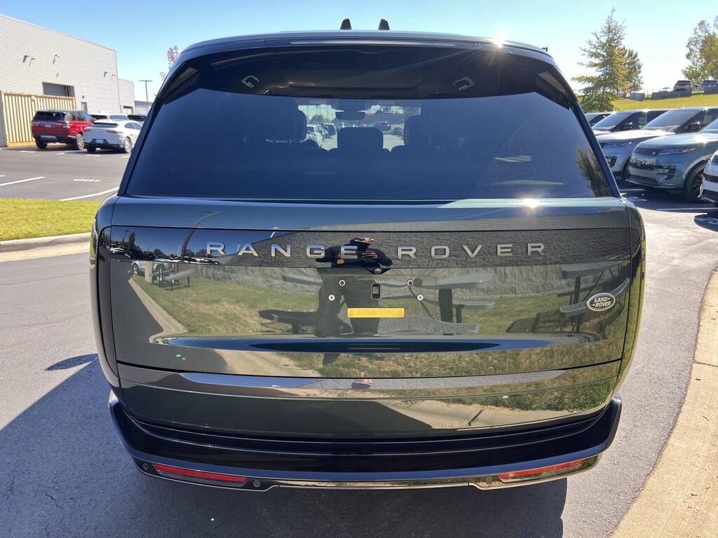 Used 2023 Land Rover Range Rover SE SUV