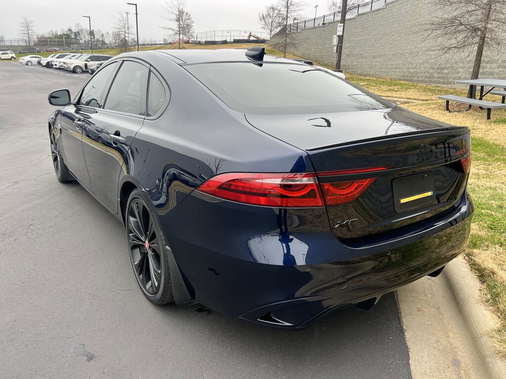 Used 2022 Jaguar XF SE Sedan