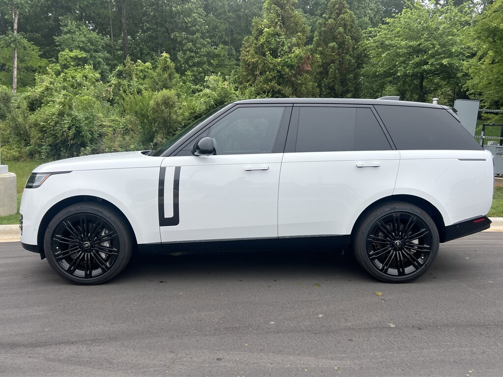 Used 2025 Land Rover Range Rover SE SUV