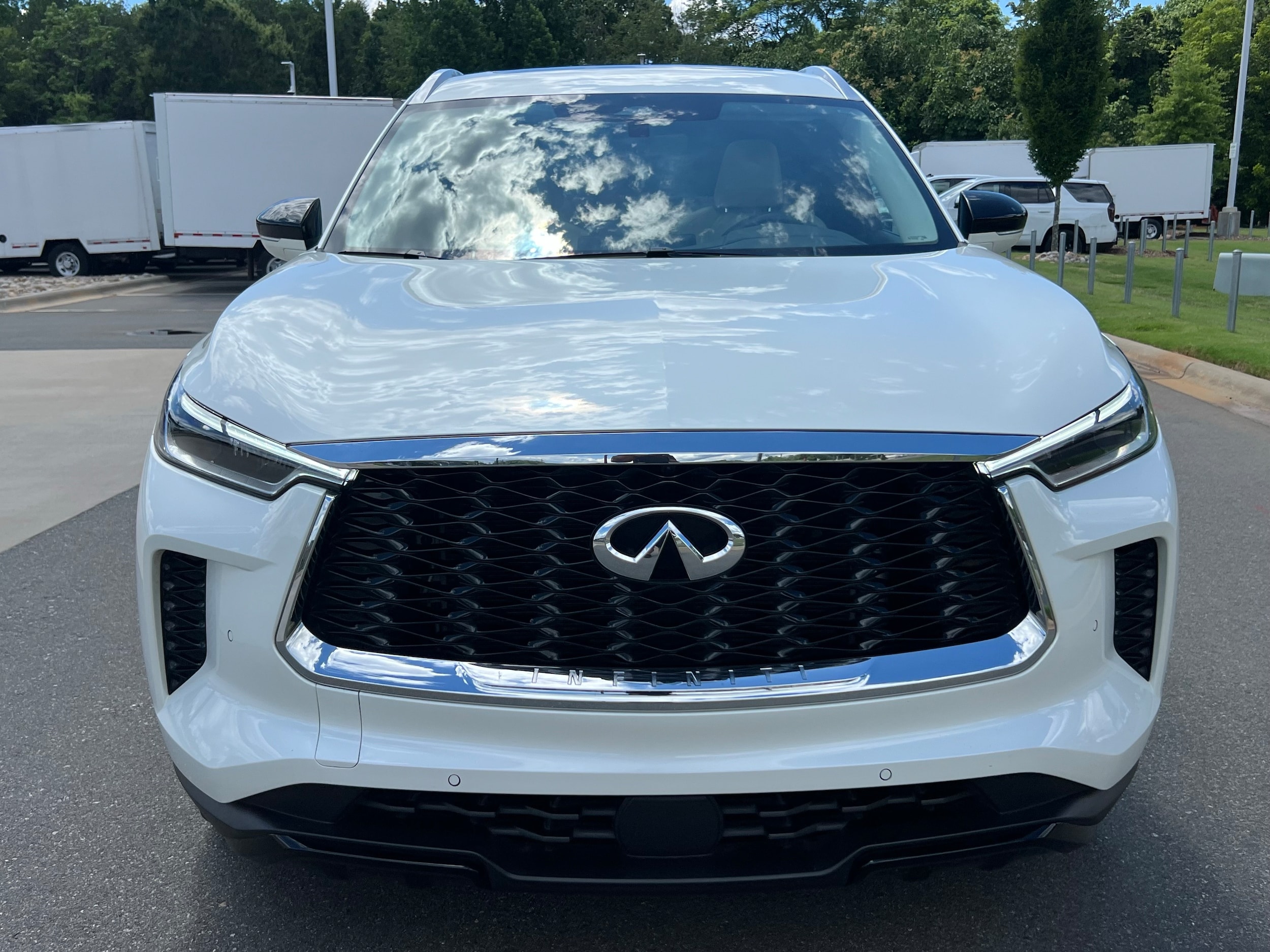 INFINITI QX60 LUXE