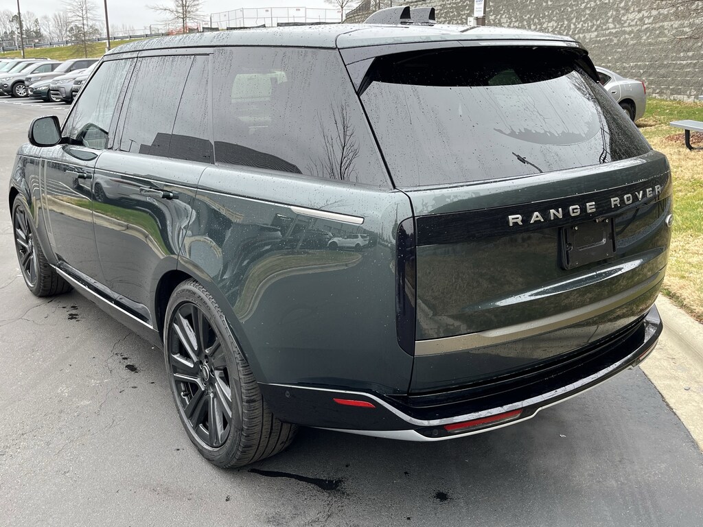 Used 2023 Land Rover Range Rover SE SUV
