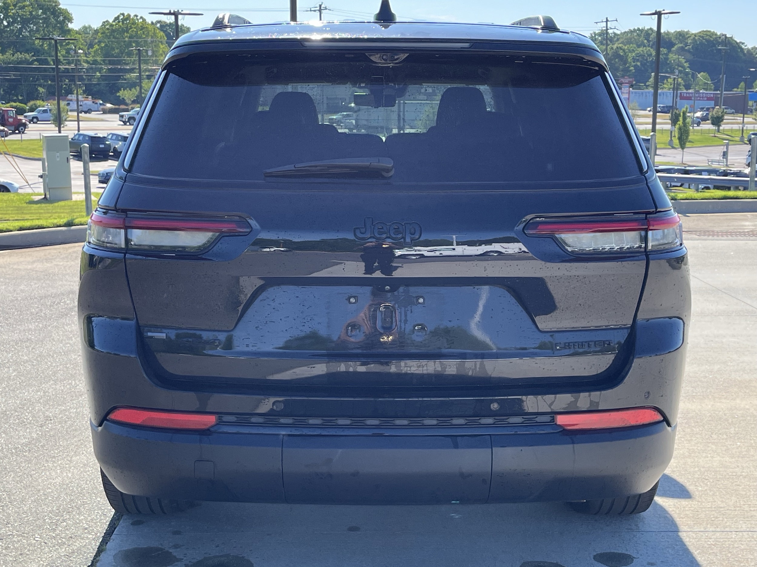 2022 Jeep Grand Cherokee L Limited photo 6