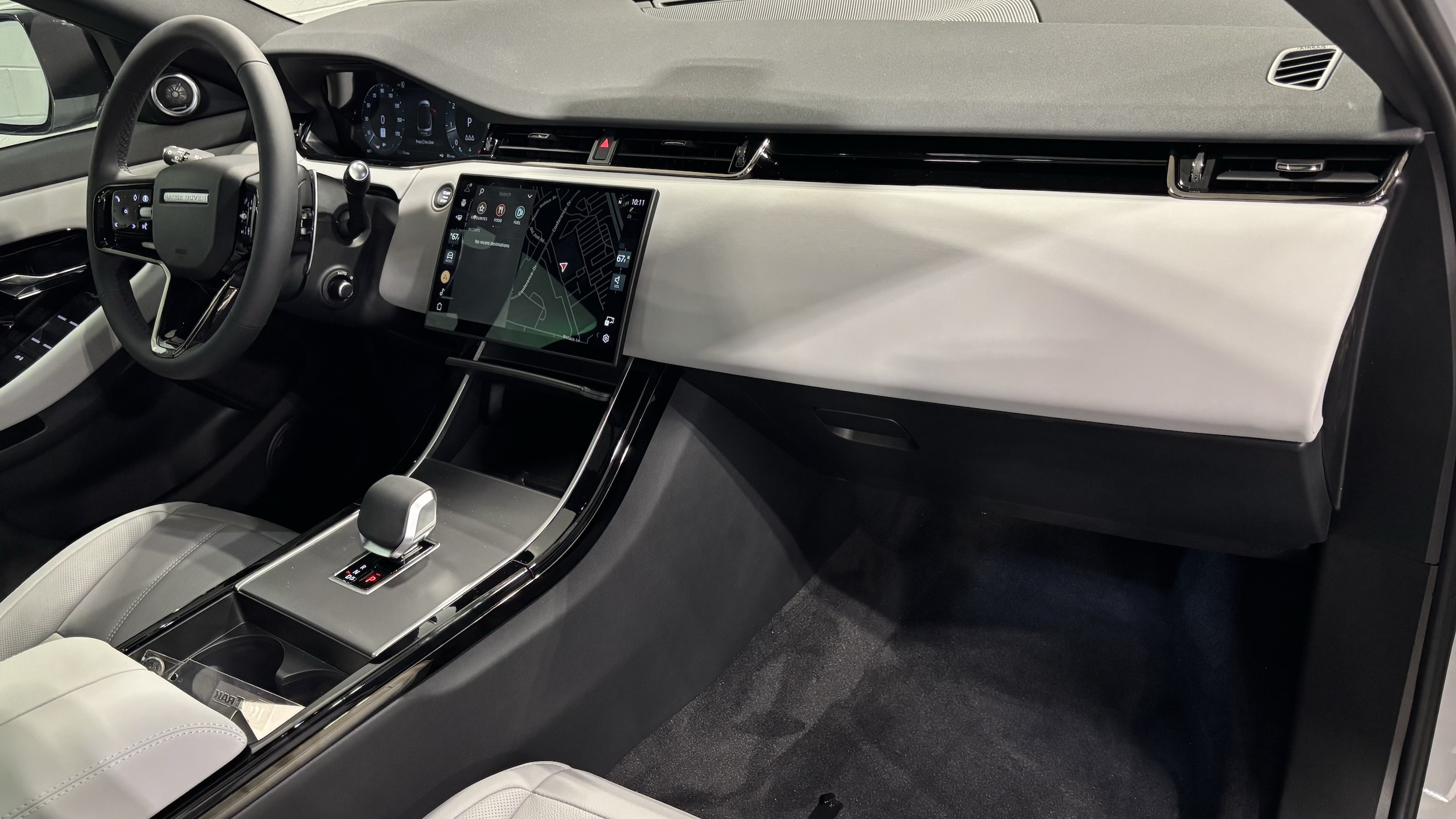 2026 Land Rover Range Rover Evoque Core S