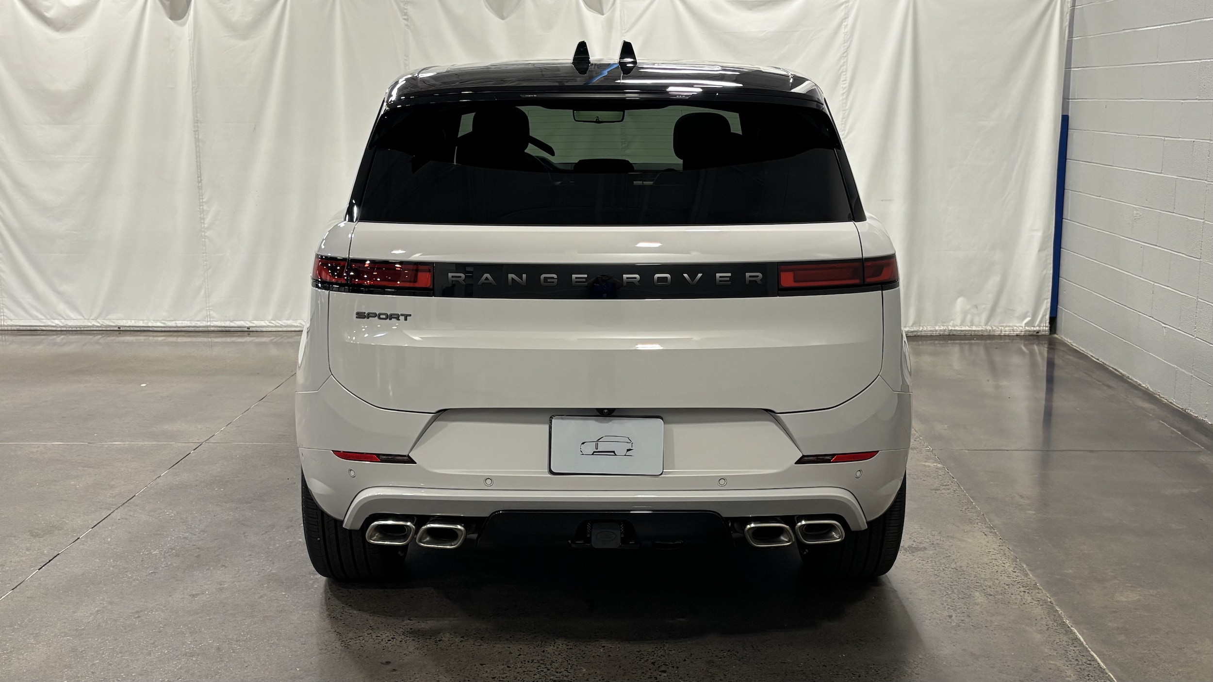 2027 Land Rover Range Rover Sport Dynamic SE