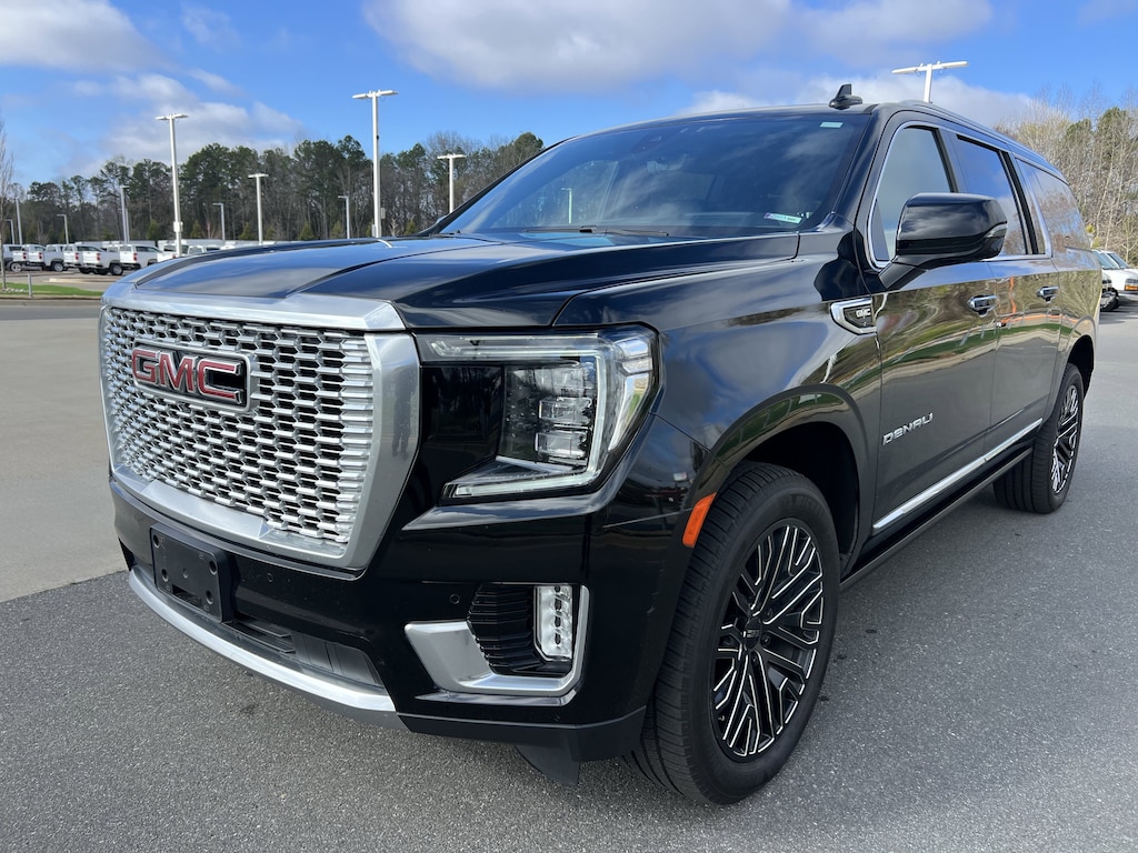 Used 2021 GMC Yukon XL Denali SUV