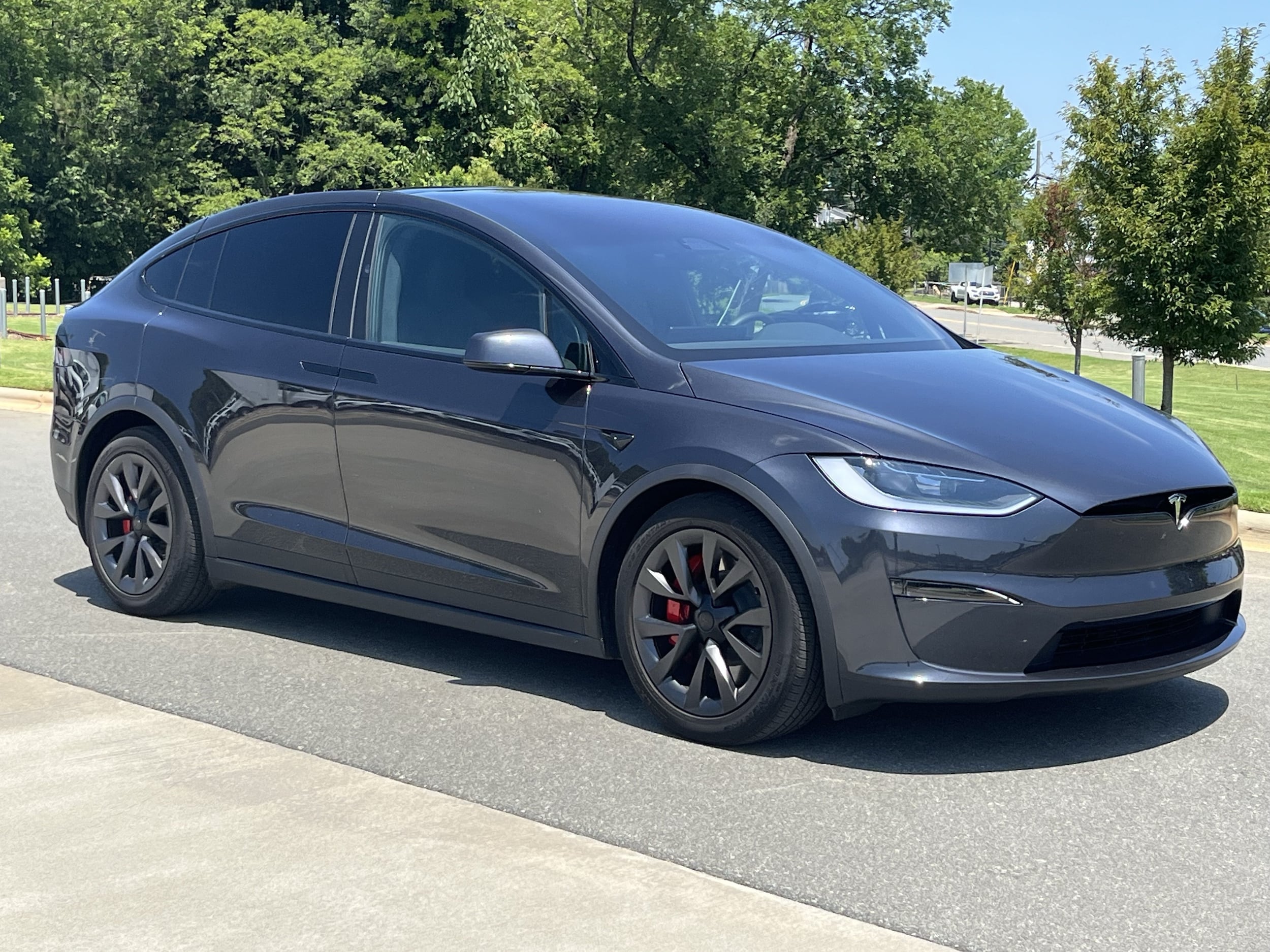 2025 Tesla Model X Plaid's photo