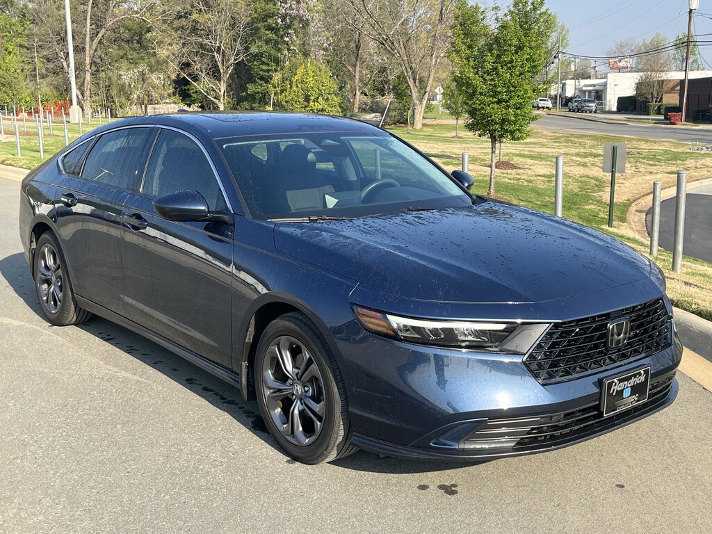 Used 2023 Honda Accord EX Sedan