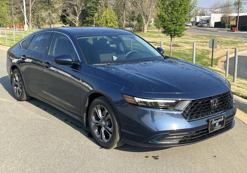 Used 2023 Honda Accord EX Sedan