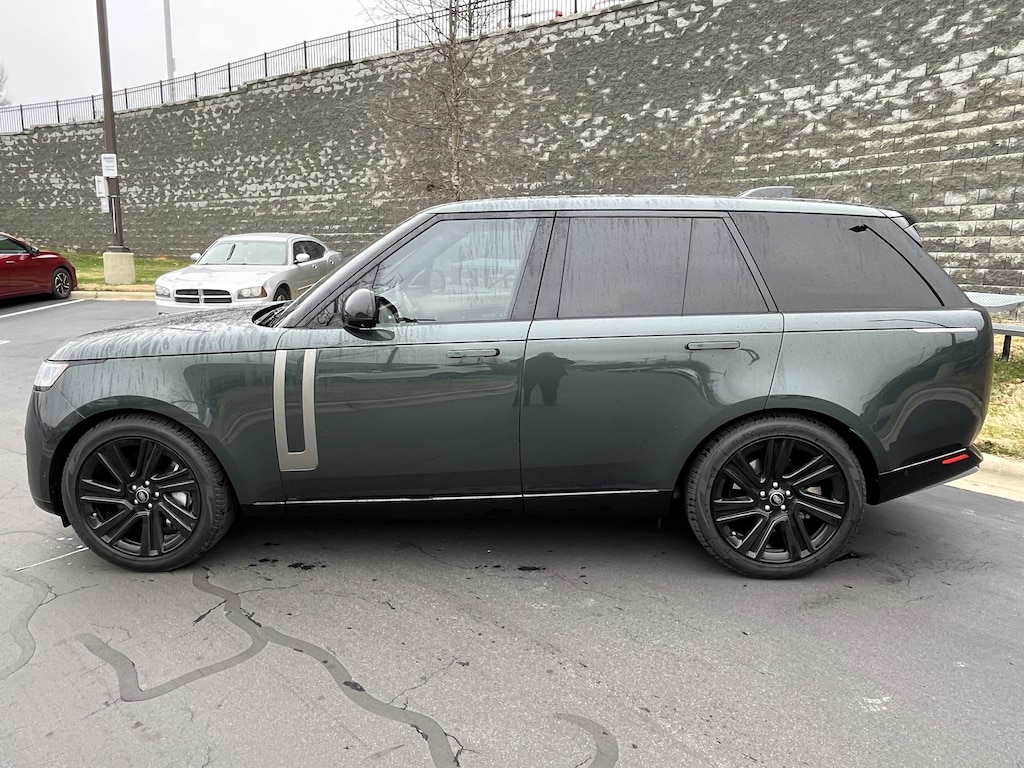 Used 2023 Land Rover Range Rover SE SUV