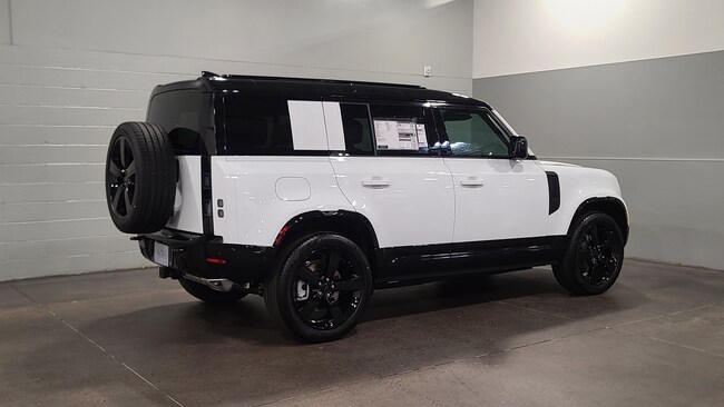 2026 Land Rover Defender X-Dynamic SE SUV