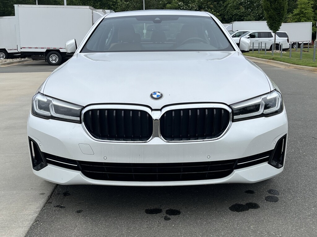 Used 2022 BMW 5 Series 530i xDrive Sedan