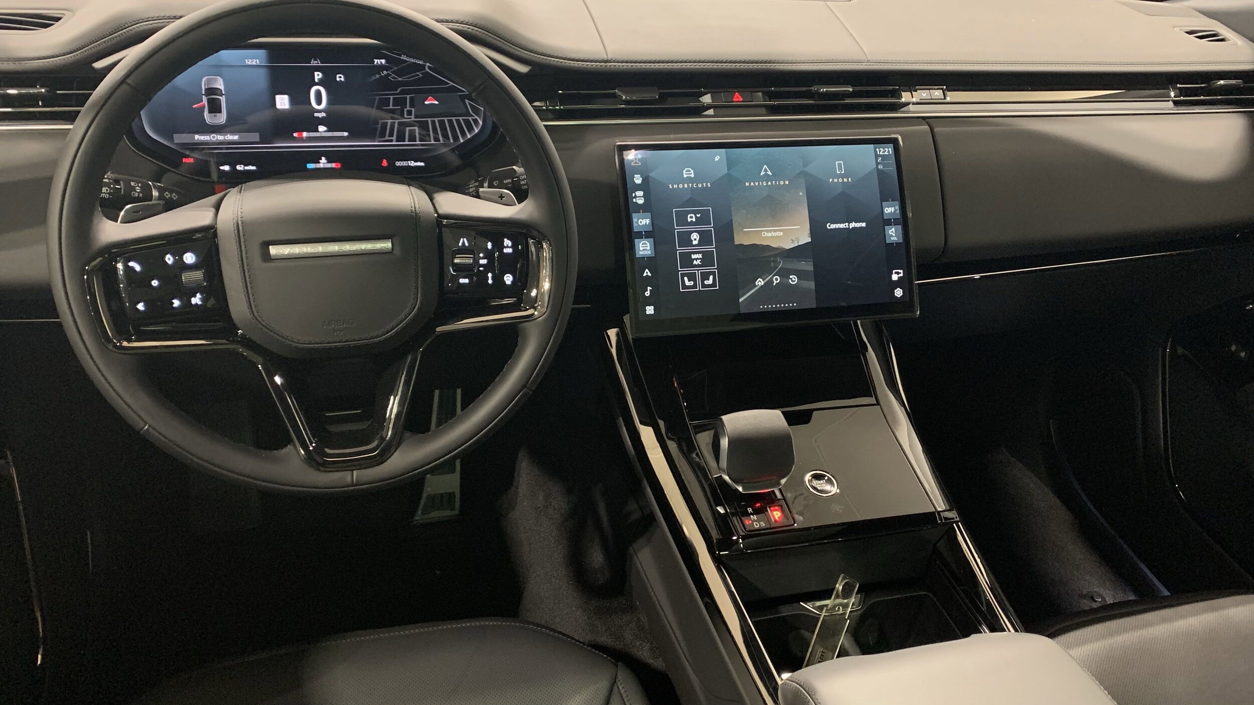 2025 Land Rover Range Rover Sport SE photo 4