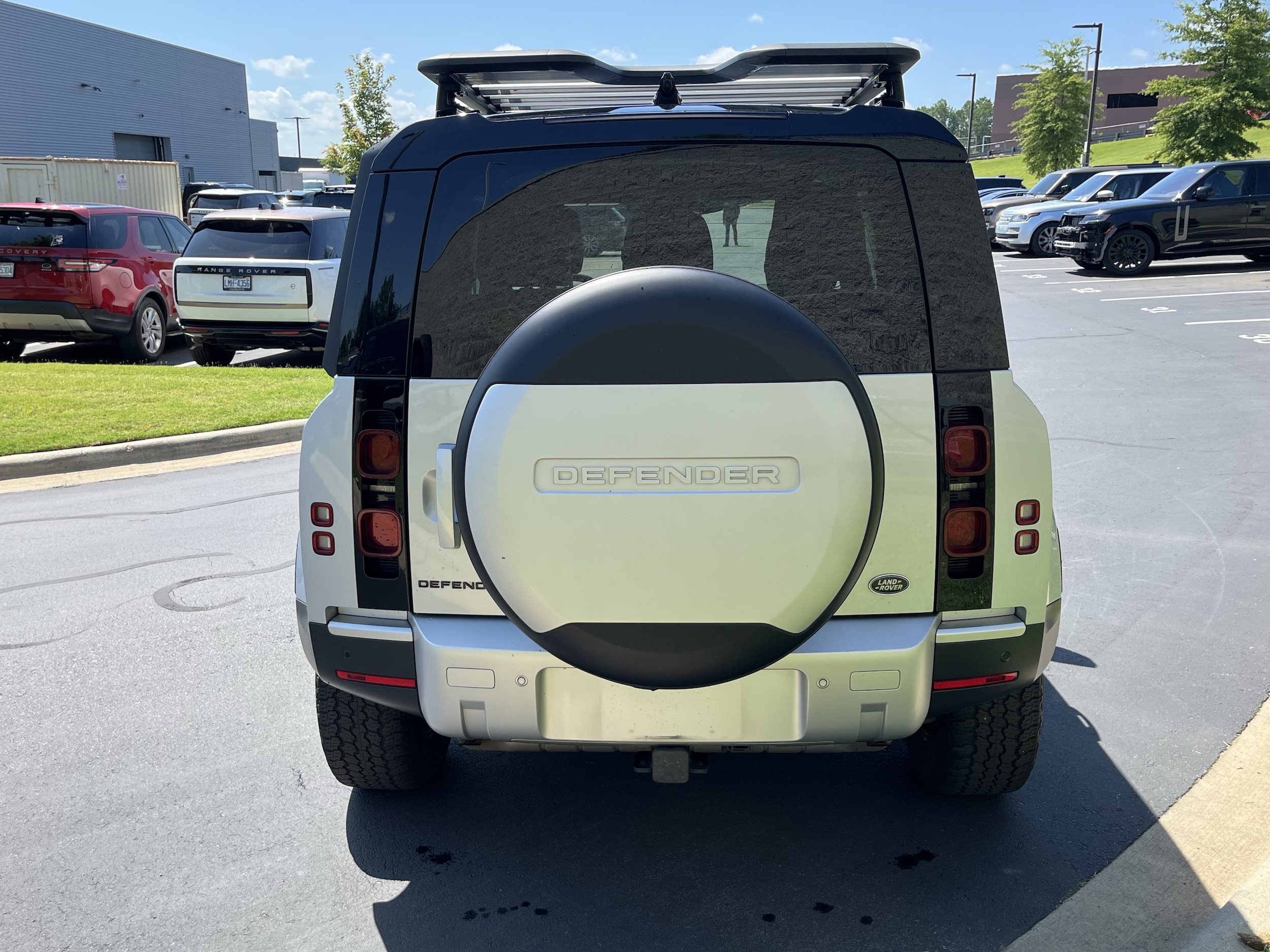 Land Rover Defender S