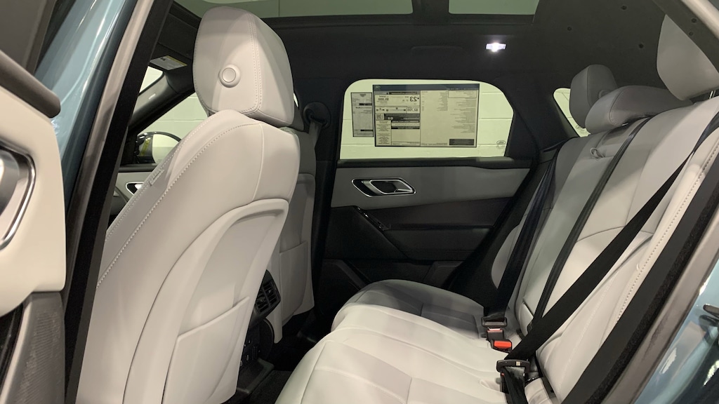 Used 2026 Land Rover Range Rover Velar Dynamic SE SUV