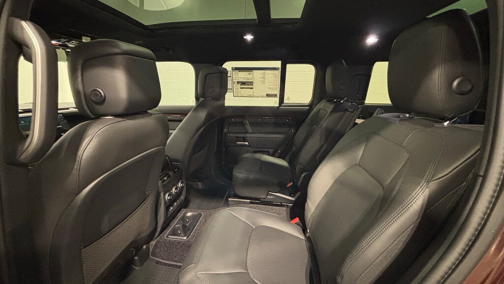 New 2026 Land Rover Defender 130 X-Dynamic SE SUV