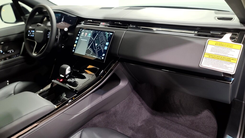 New 2026 Land Rover Range Rover Sport Dynamic SE SUV