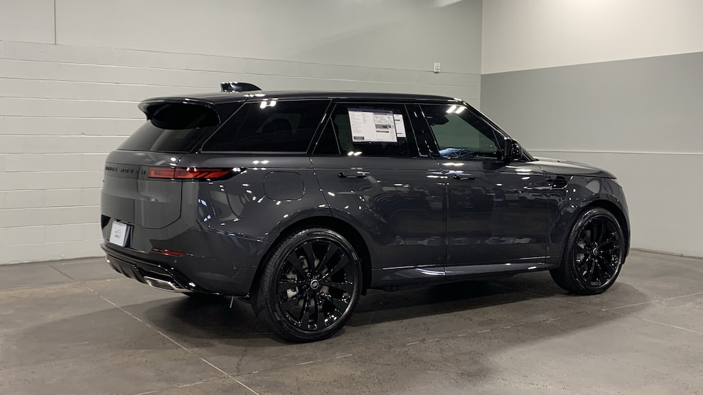 New 2025 Land Rover Range Rover Sport P460 Dynamic SE SUV