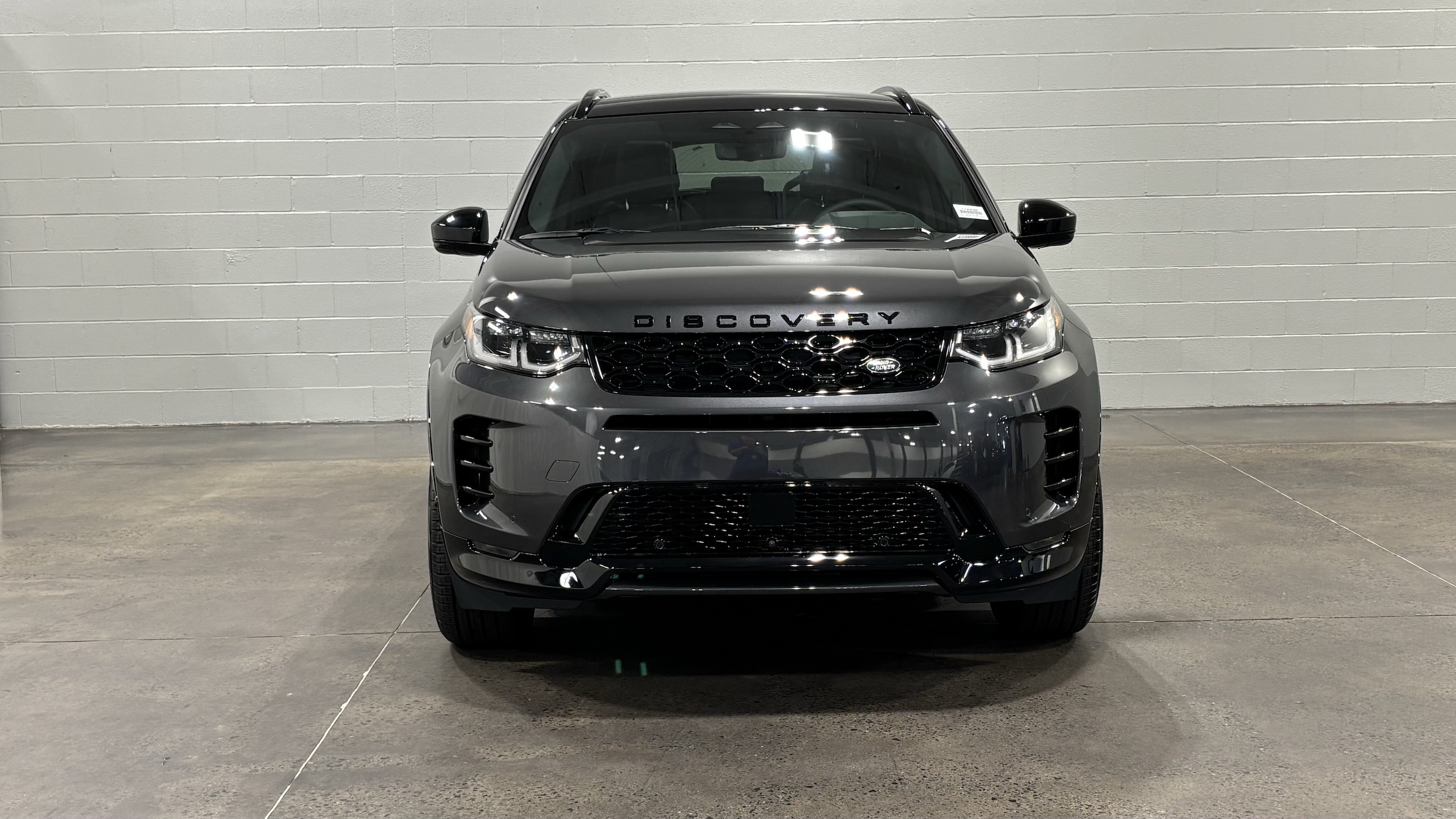 2026 Land Rover Discovery Sport Landmark