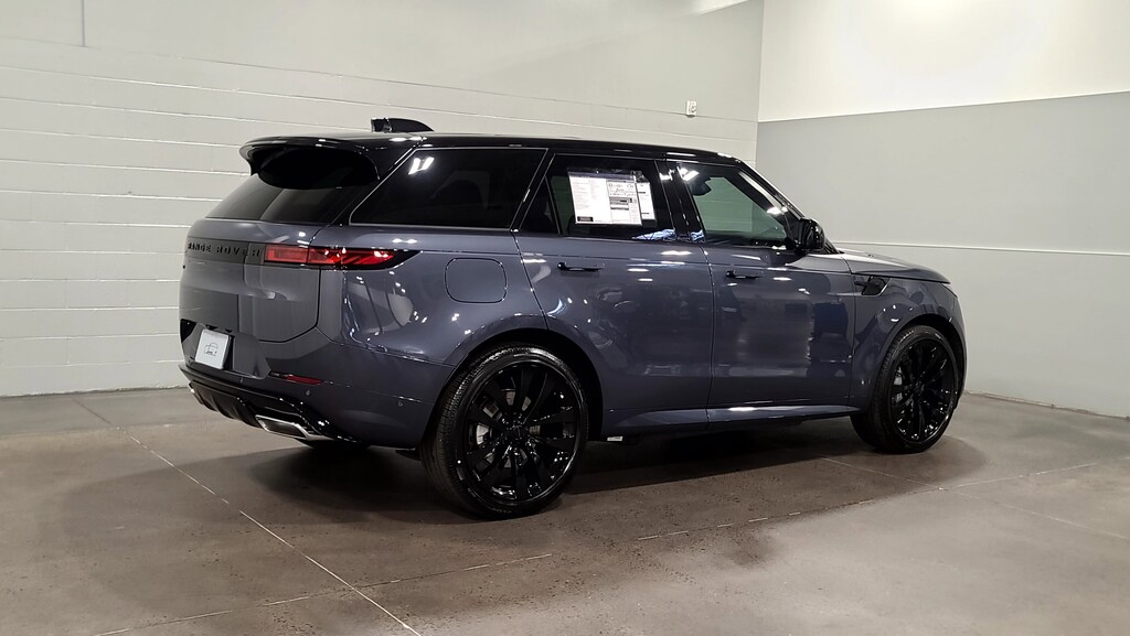 New 2026 Land Rover Range Rover Sport Dynamic SE SUV