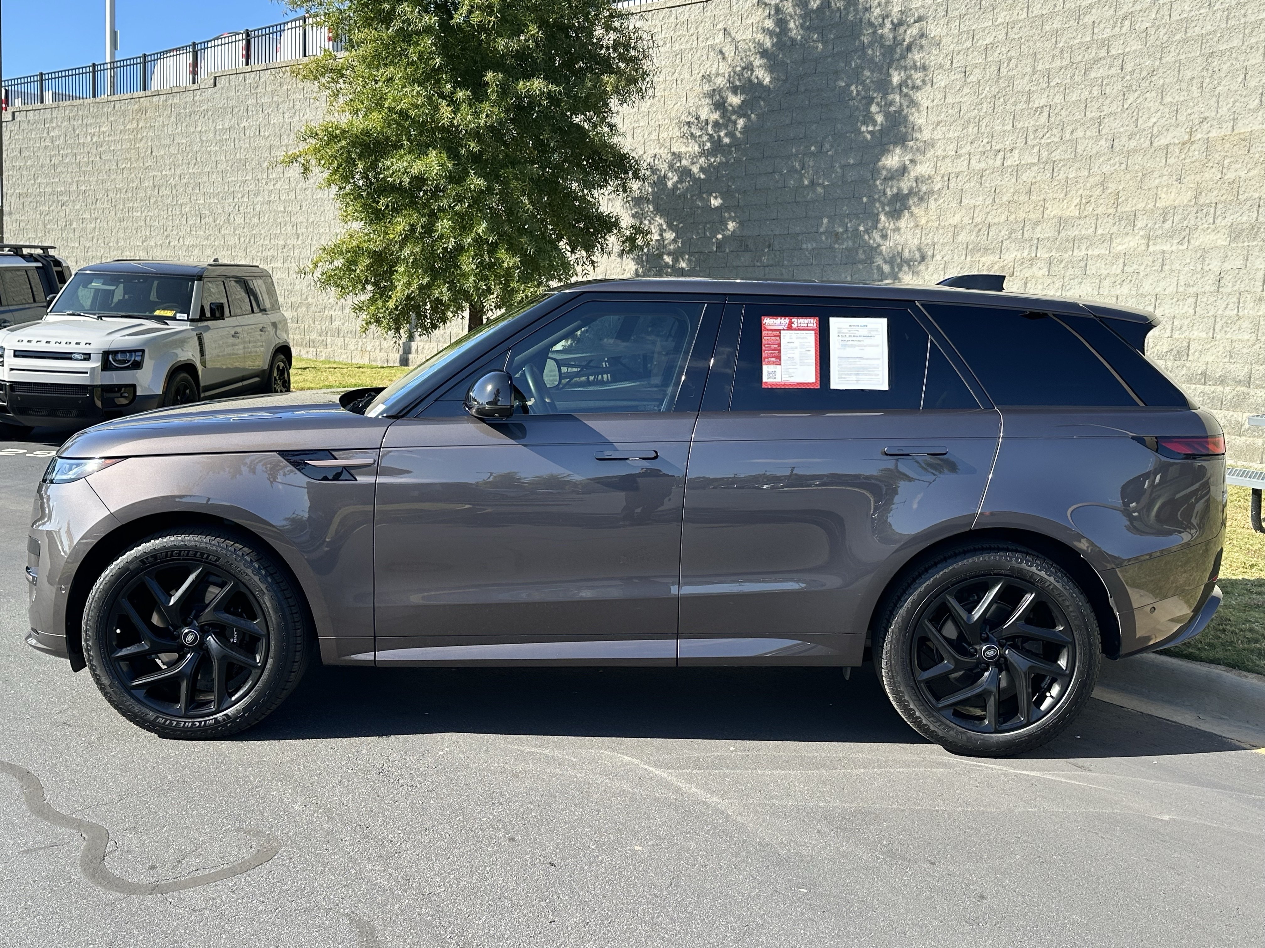 Used 2024 Land Rover Range Rover Sport Dynamic SE SUV