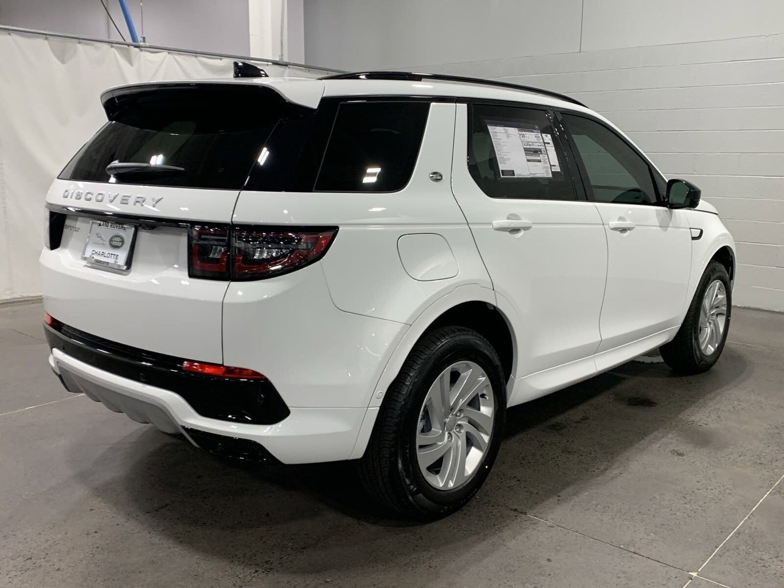 2024 Land Rover Discovery Sport S photo 2