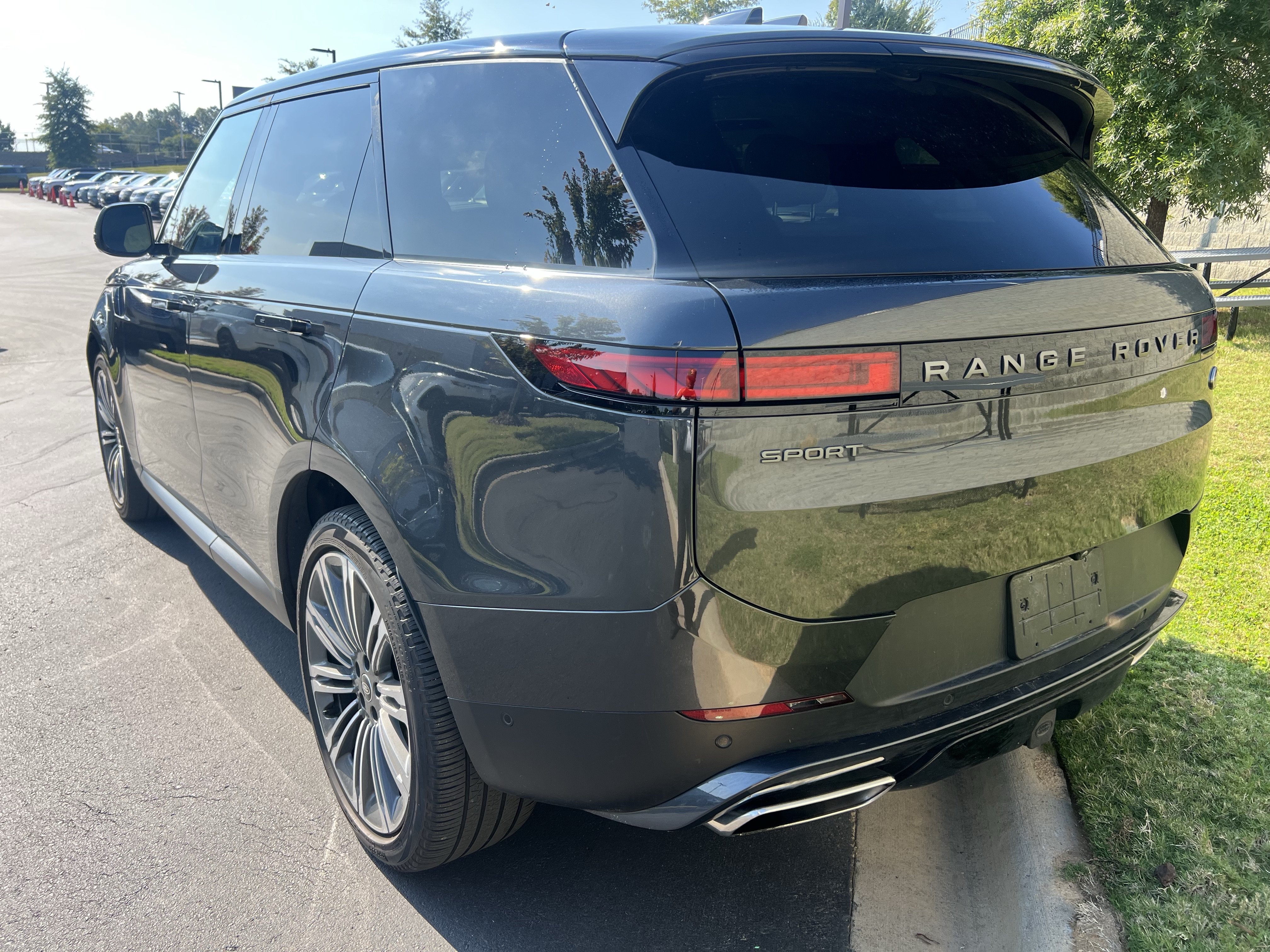 Used 2023 Land Rover Range Rover Sport SE SUV