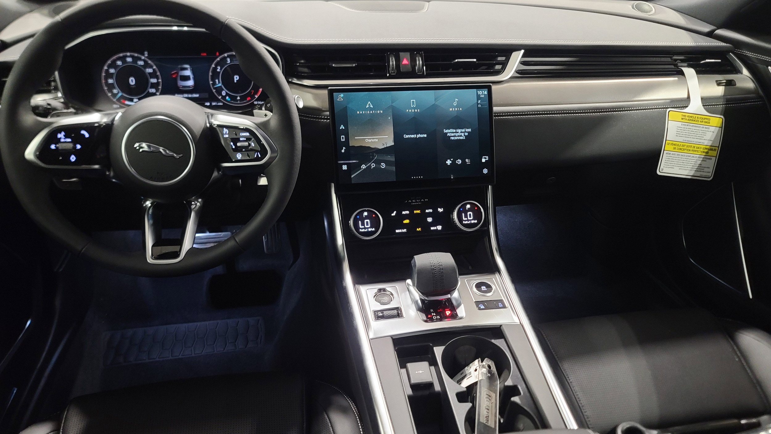 2024 Jaguar XF R-Dynamic SE photo 4