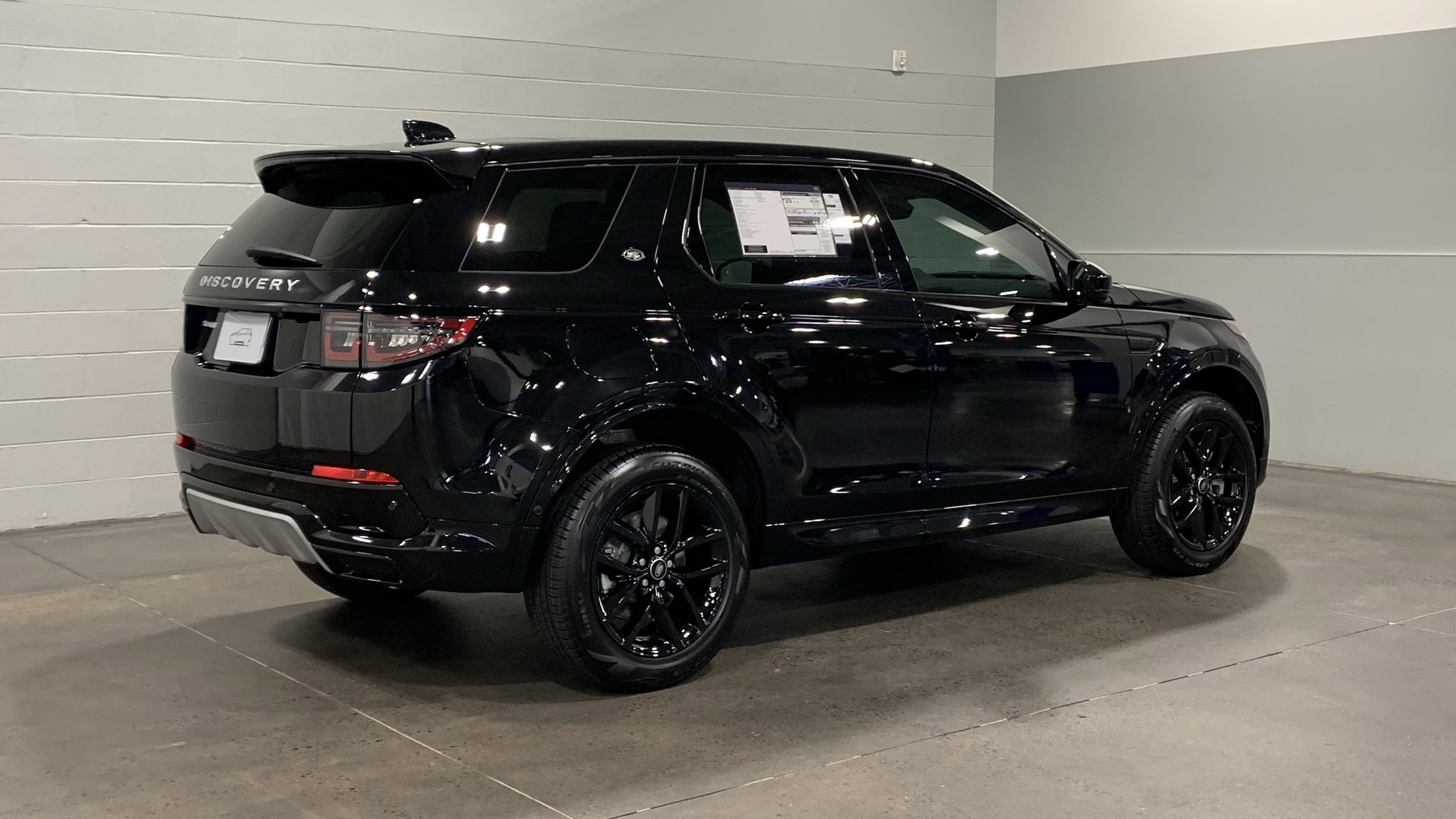 Used 2025 Land Rover Discovery Sport S with VIN SALCJ2FX0SH365219 for sale in Kansas City