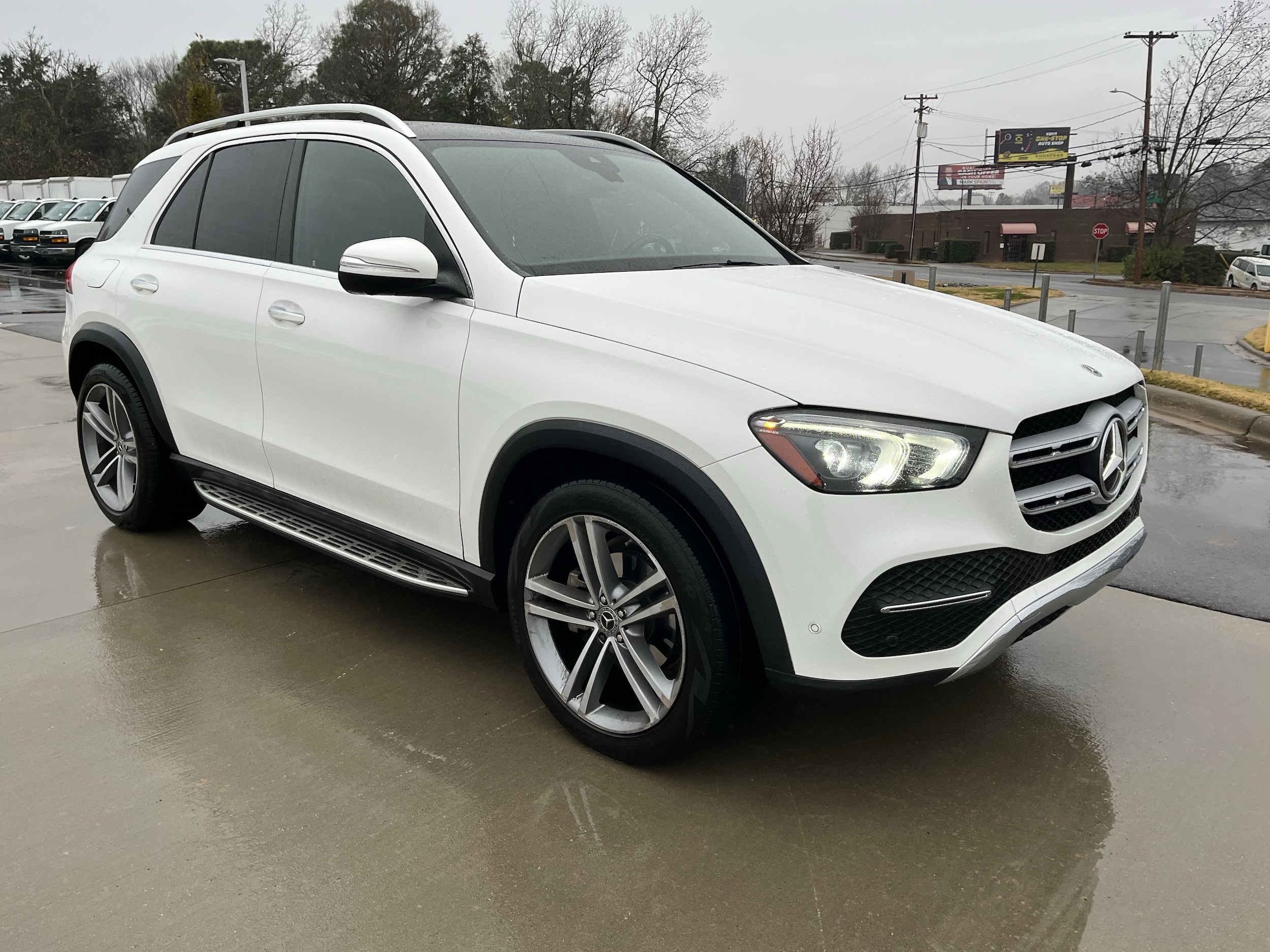 2021 Mercedes-Benz GLE GLE350's photo