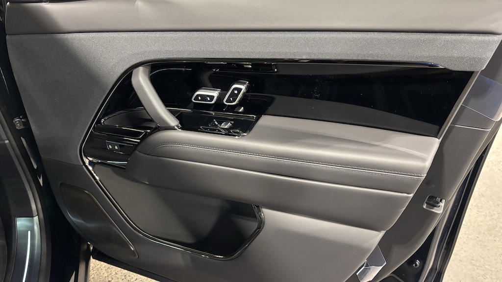 New 2026 Land Rover Range Rover Sport SV Range Rover Sport SV SUV