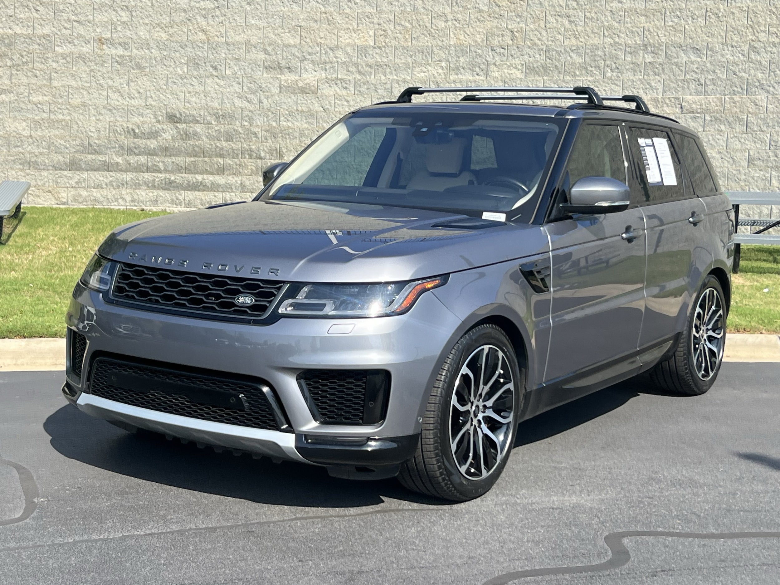 2021 Land Rover Range Rover Sport 3.0 MHEV HSE Silver Edition's photo