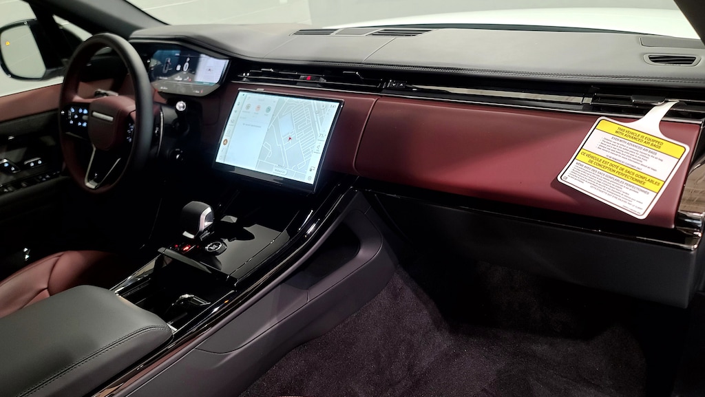 New 2026 Land Rover Range Rover Sport Dynamic SE SUV