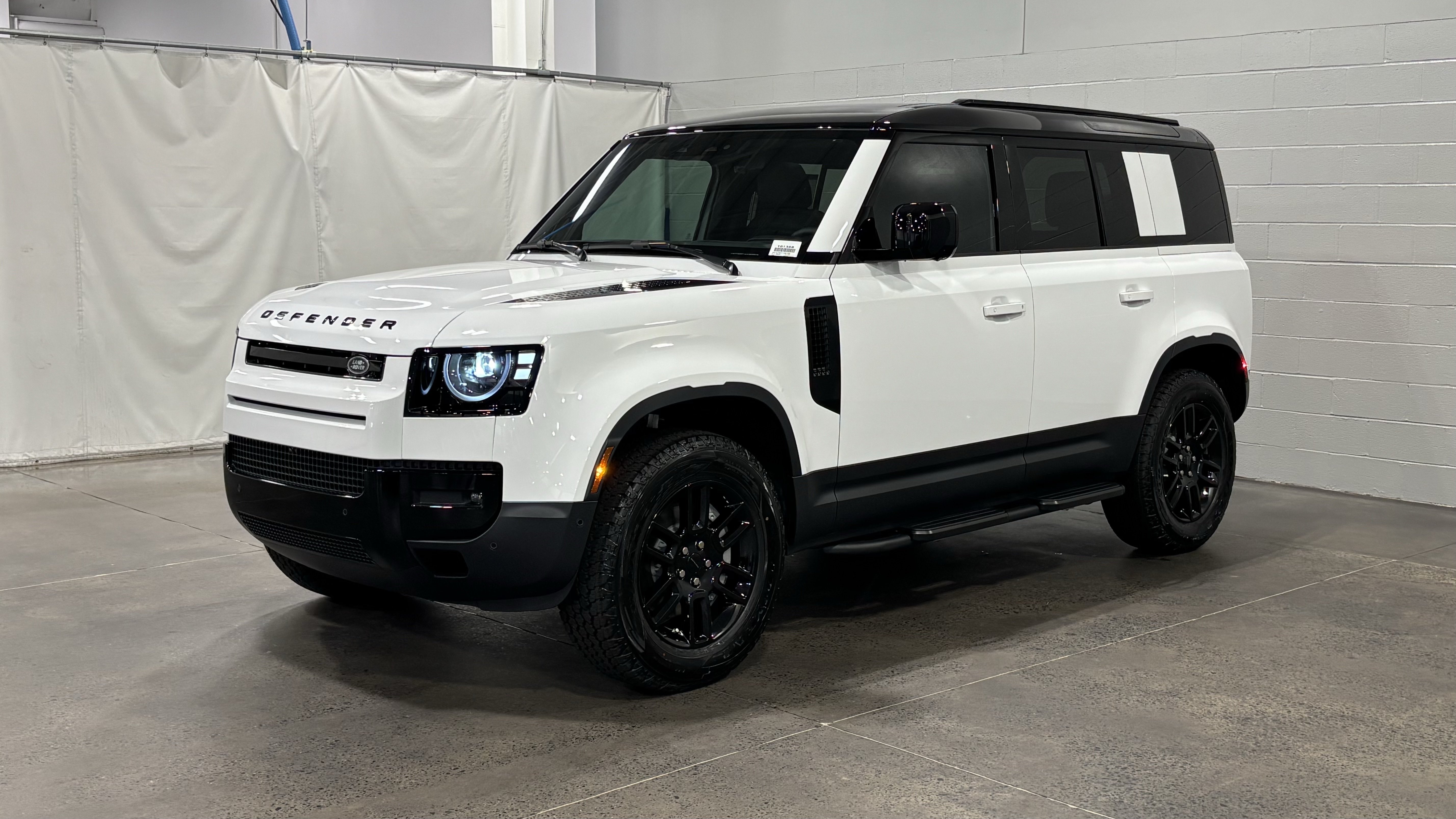2026 Land Rover Defender 110 S SUV