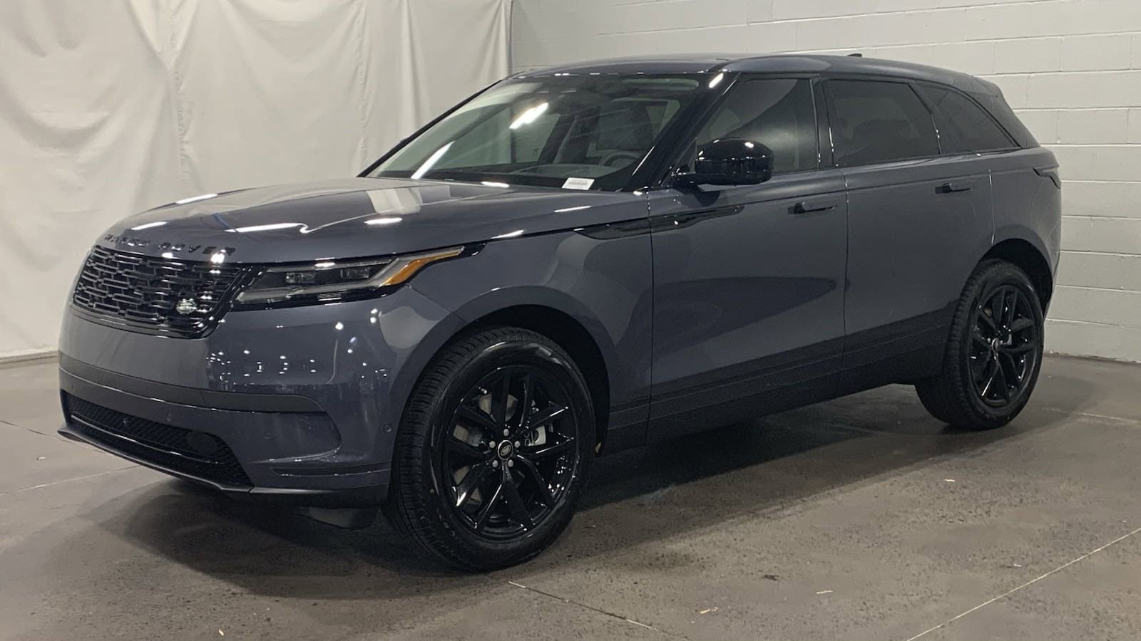 2025 Land Rover Range Rover Velar