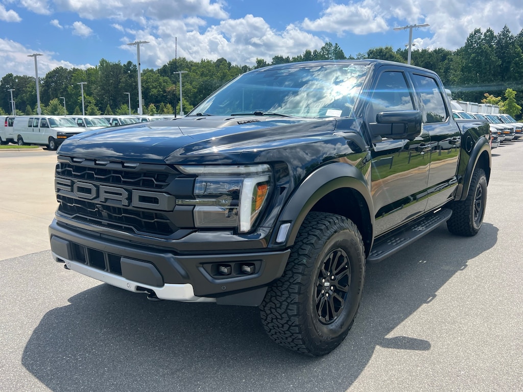 Used 2025 Ford F-150 Raptor Pickup