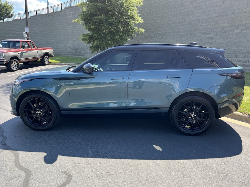 Used 2026 Land Rover Range Rover Velar Dynamic SE SUV