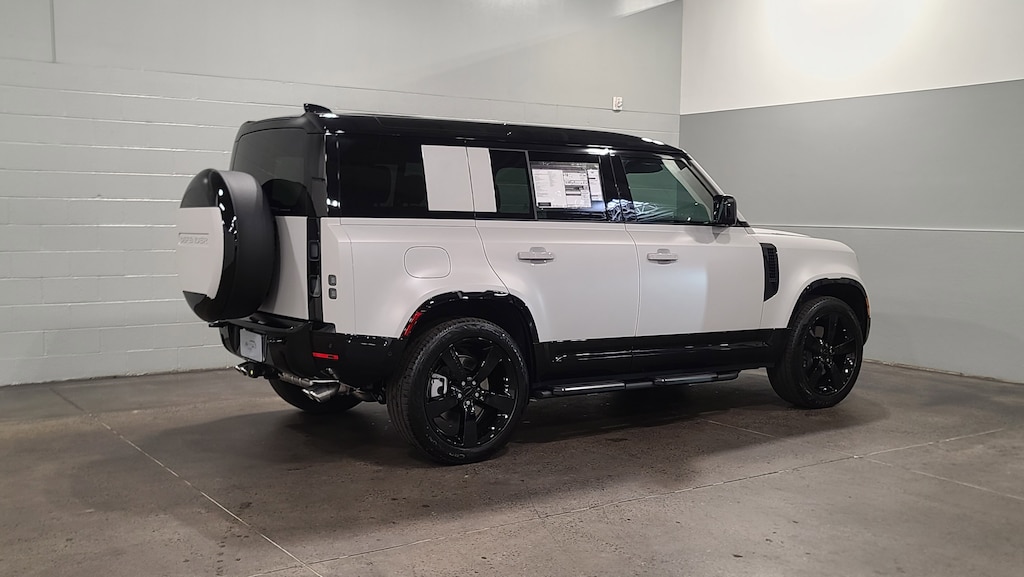 New 2026 Land Rover Defender 110 X-Dynamic SE SUV