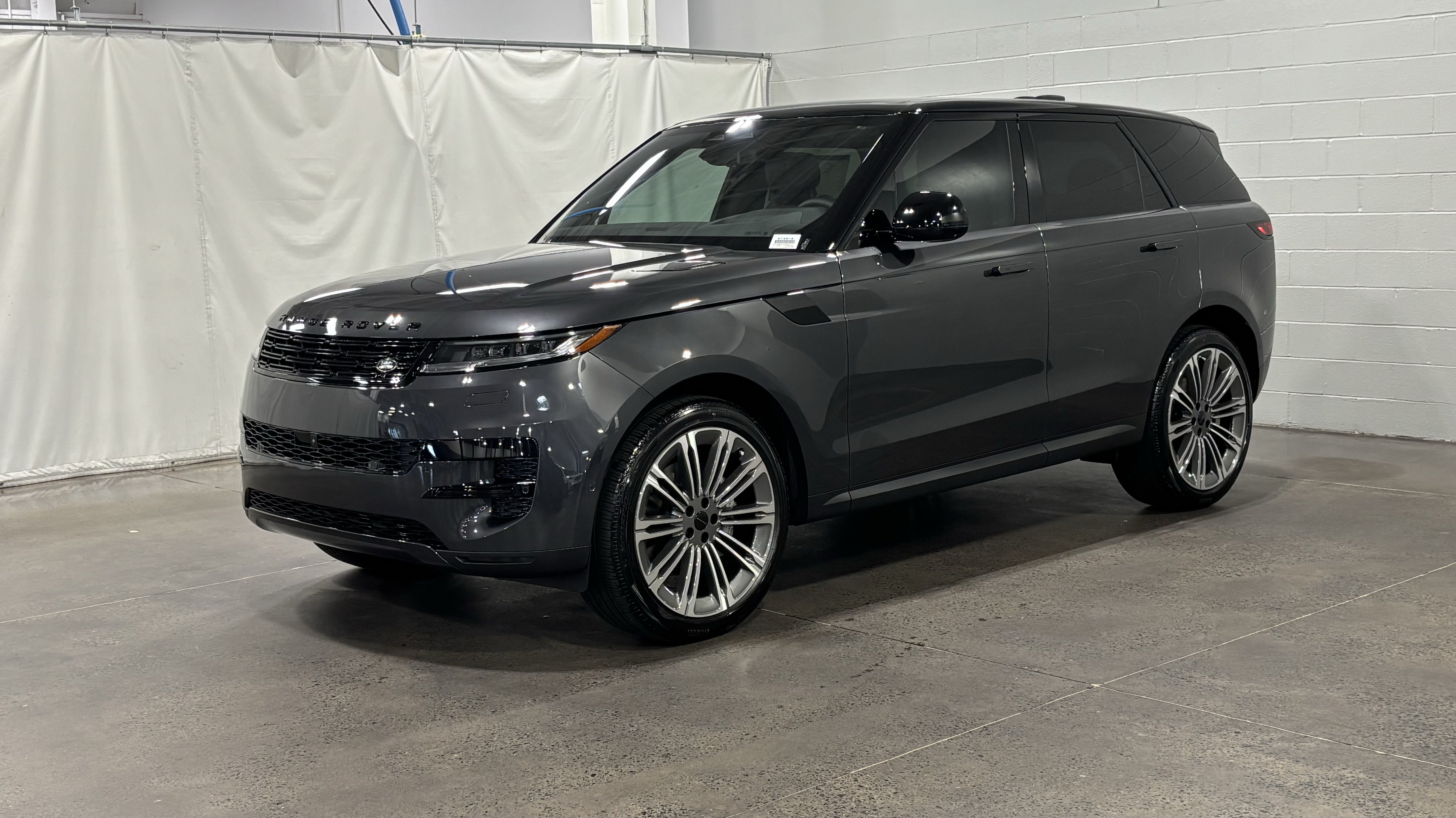 2027 Land Rover Range Rover Sport SE SUV