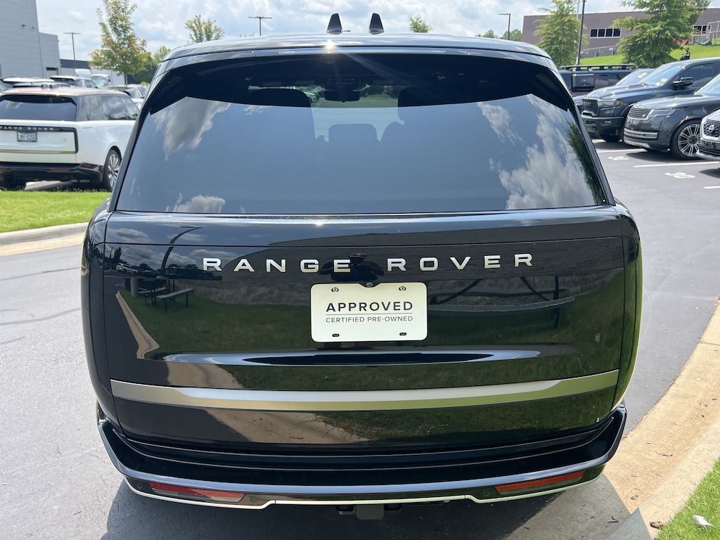 Used 2024 Land Rover Range Rover SE SUV