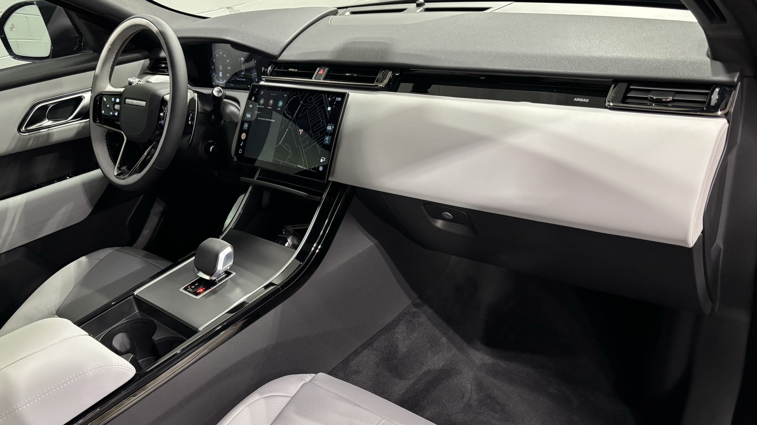 2026 Land Rover Range Rover Velar S