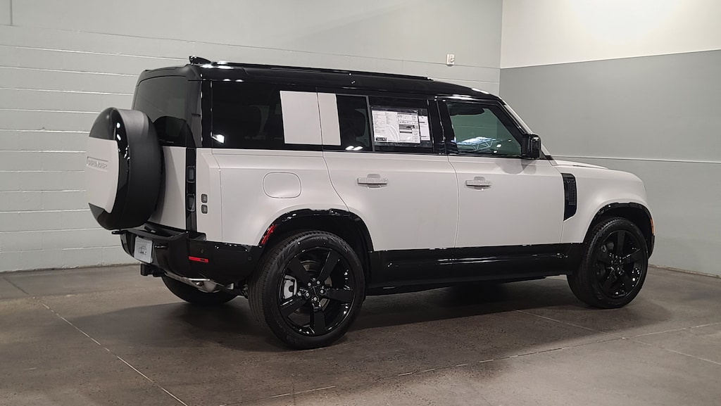 New 2026 Land Rover Defender 110 X-Dynamic SE SUV