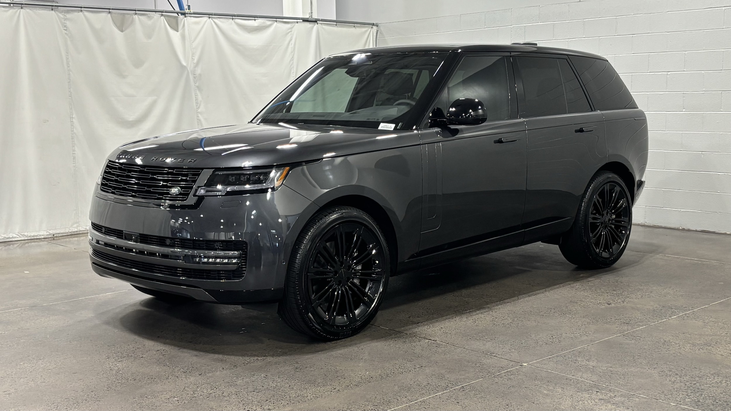 2026 Land Rover Range Rover SE