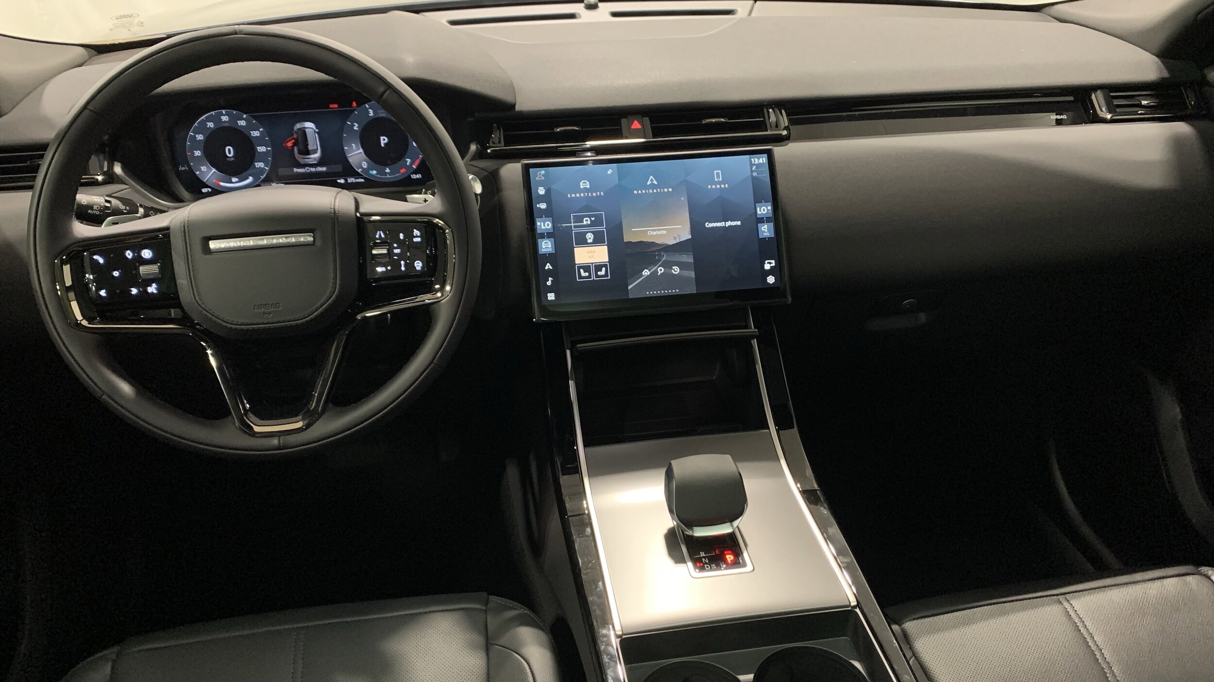 2026 Land Rover Range Rover Velar S photo 4