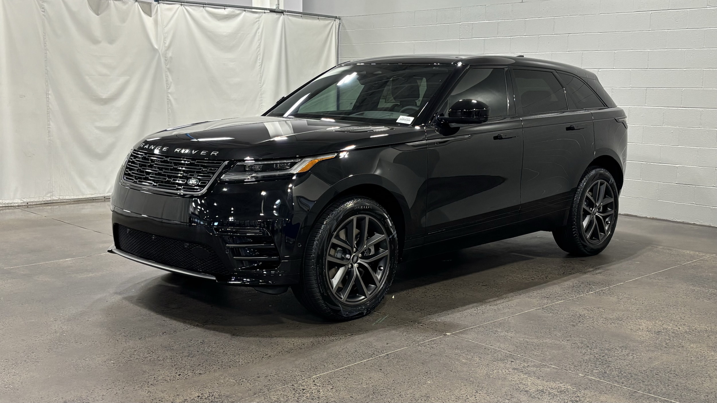 2026 Land Rover Range Rover Velar Belgravia Edition