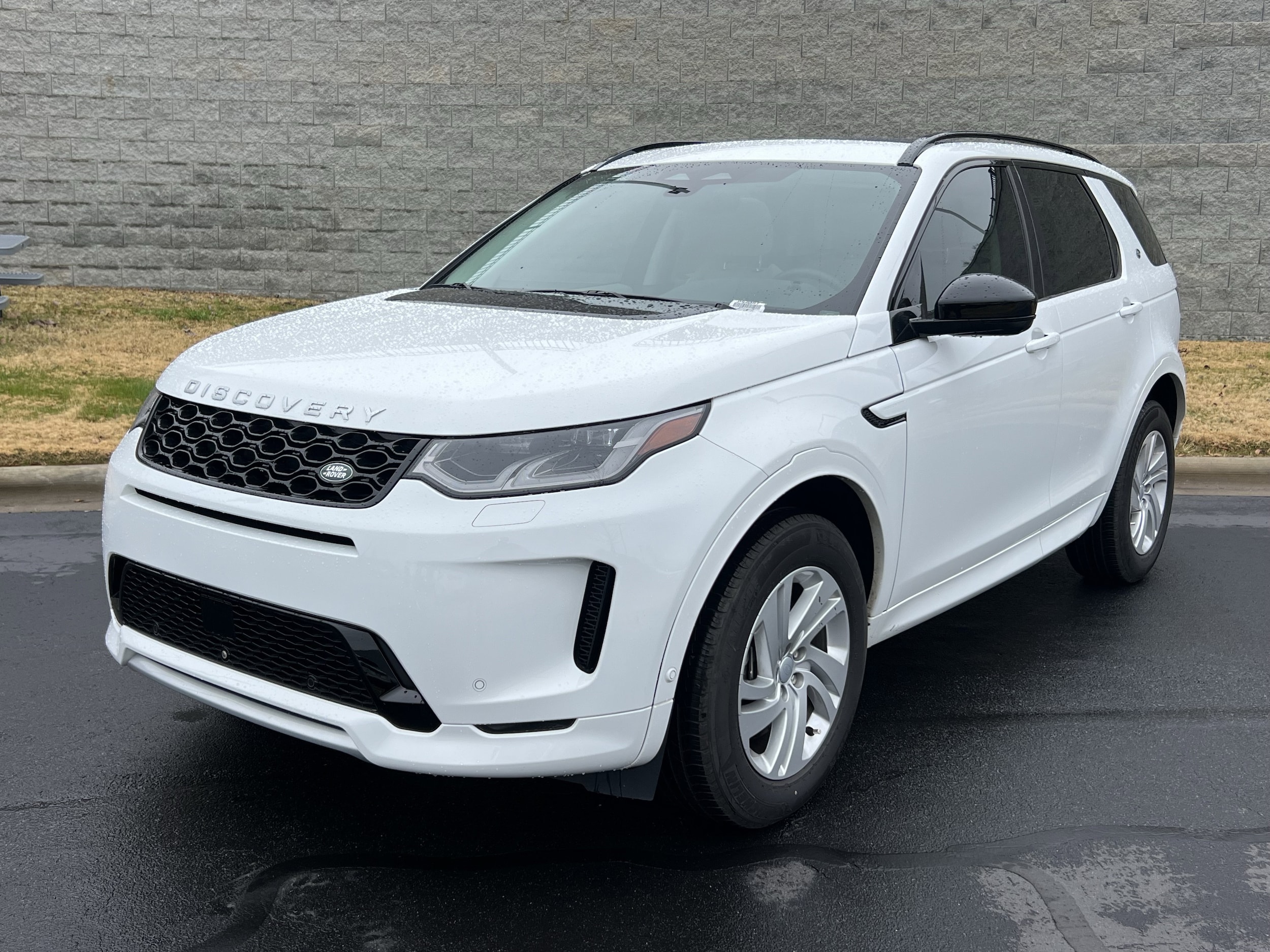 2024 Land Rover Discovery Sport S