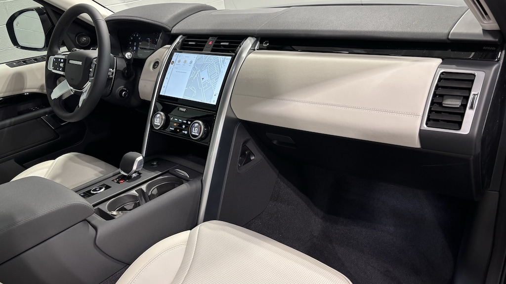 Used 2026 Land Rover Discovery S SUV