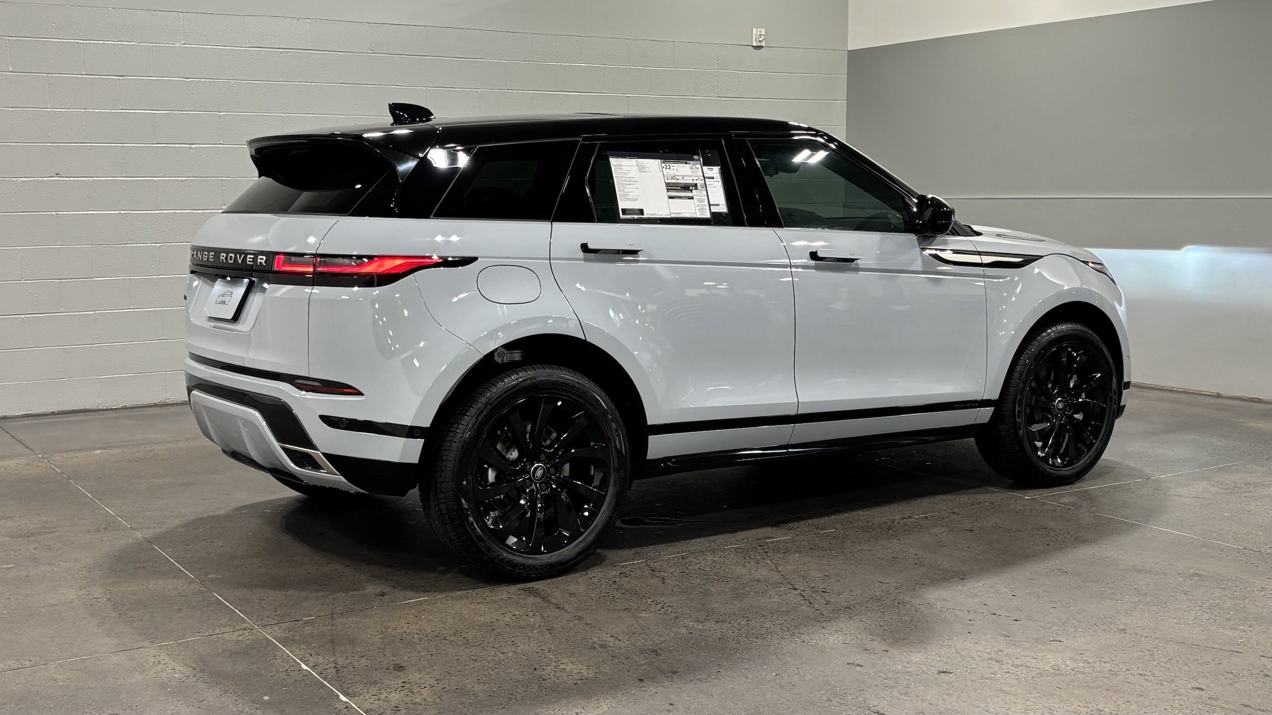 2026 Land Rover Range Rover Evoque Hoxton Edition