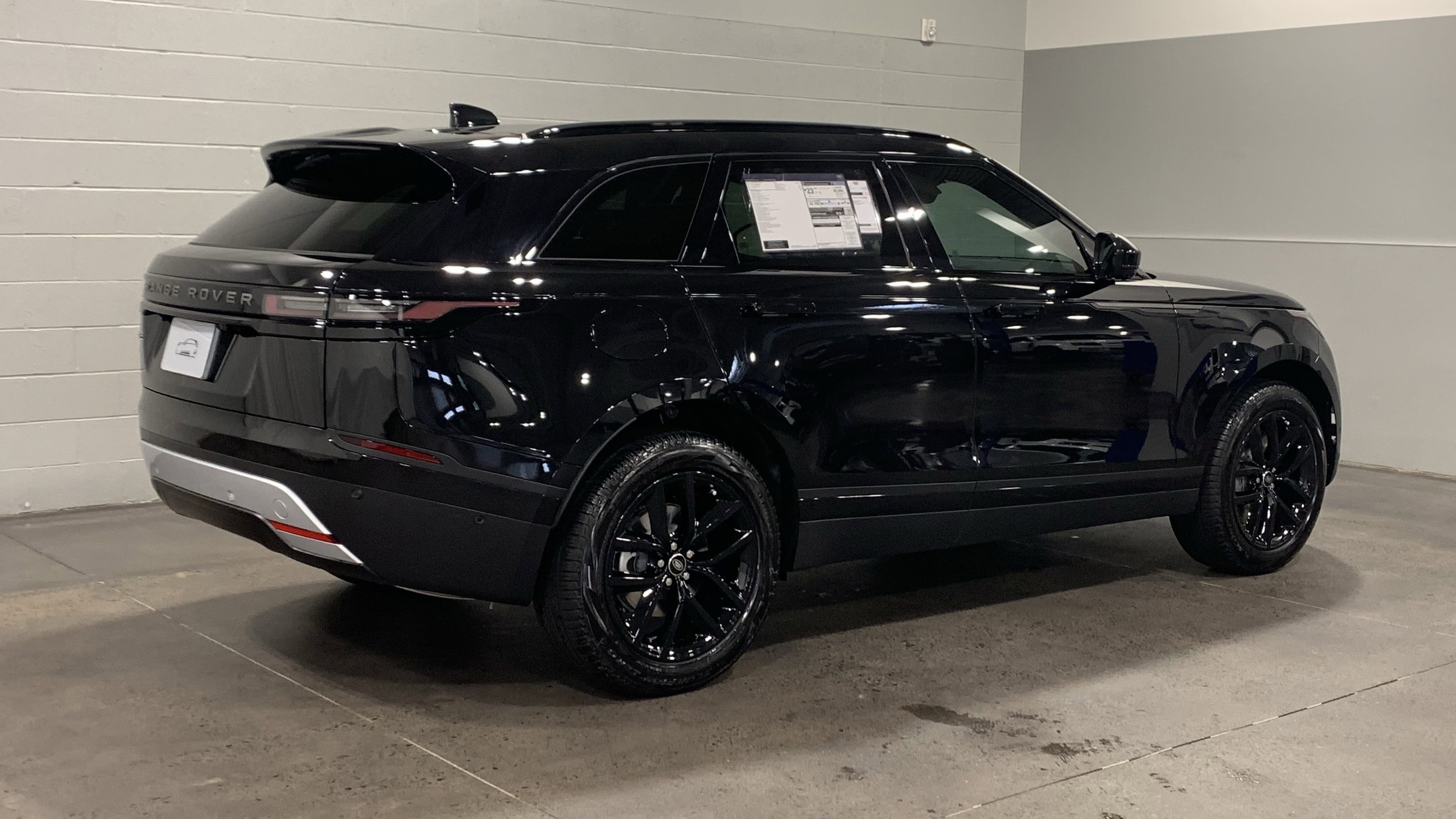 2026 Land Rover Range Rover Velar S photo 2