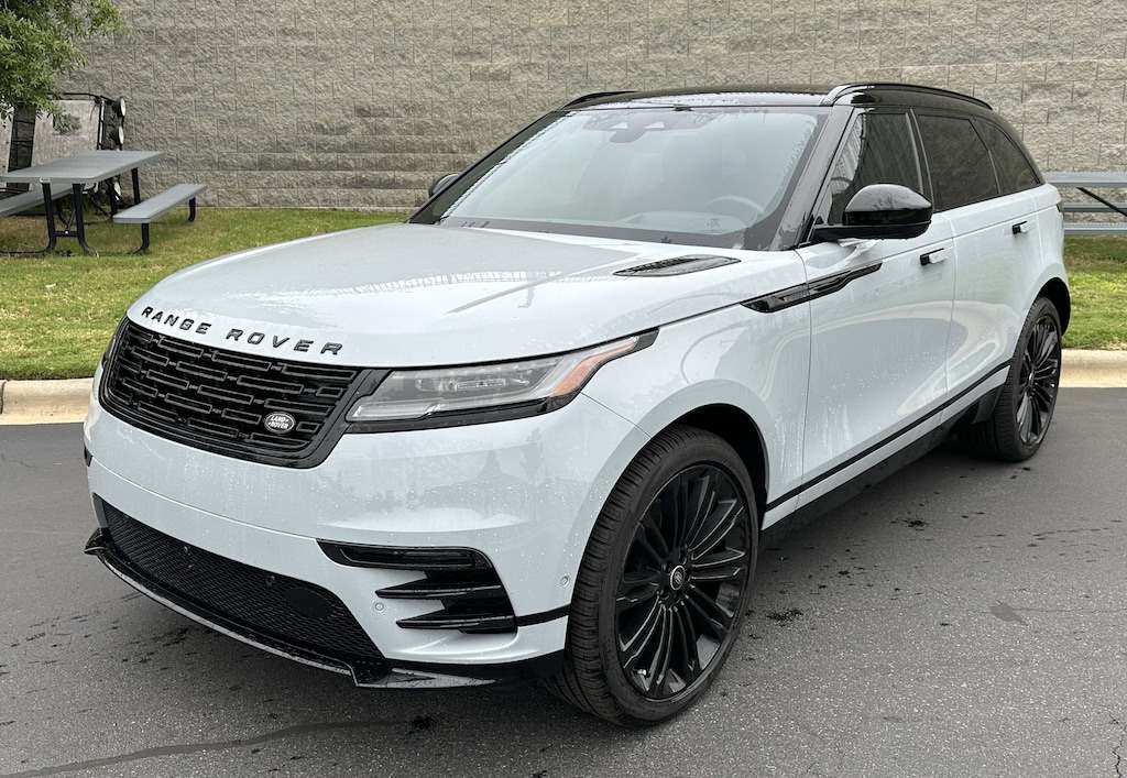 Certified 2026 Land Rover Range Rover Velar Dynamic SE SUV