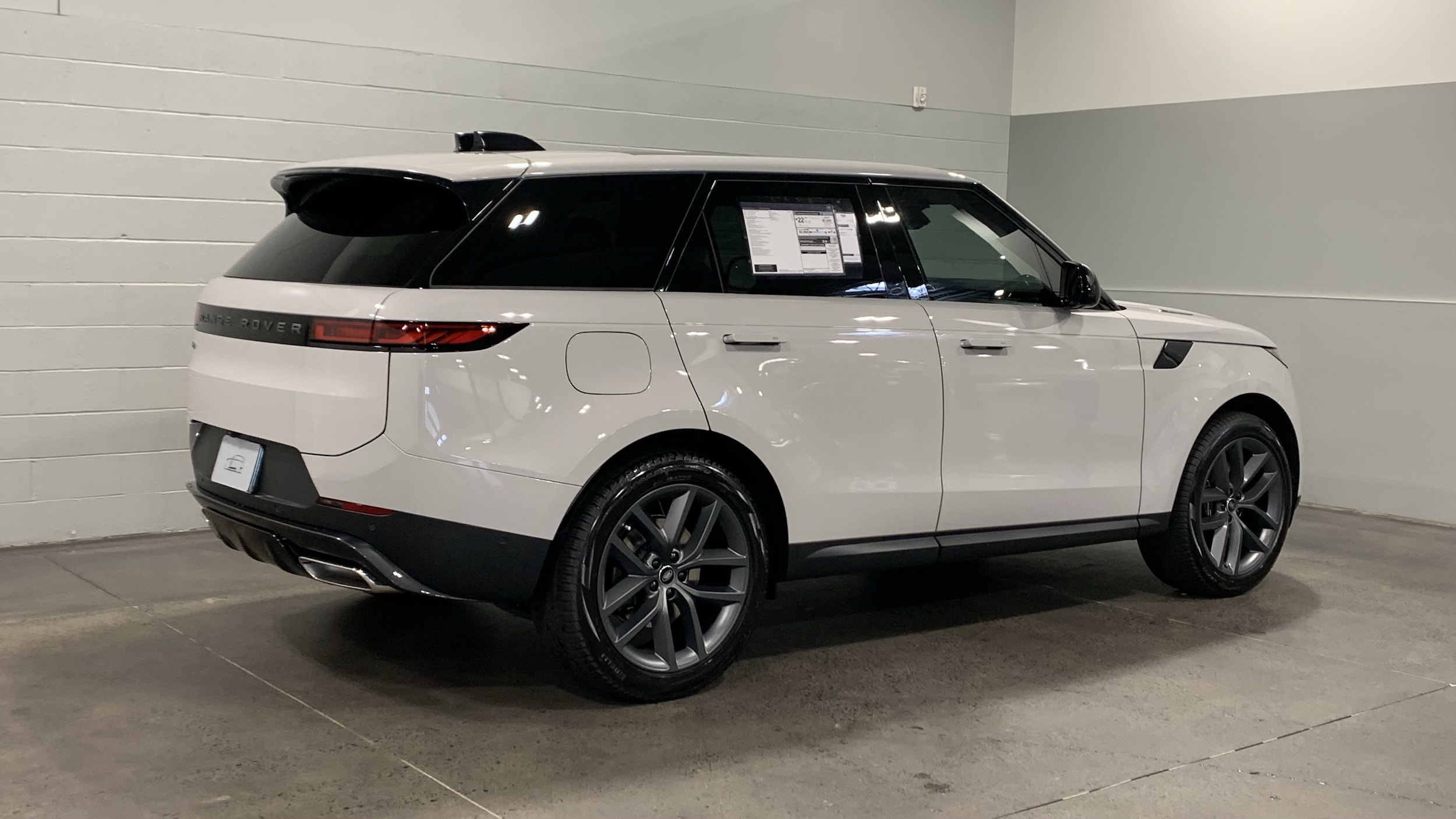 Used 2025 Land Rover Range Rover Sport SE with VIN SAL1P9EU6SA498694 for sale in Kansas City
